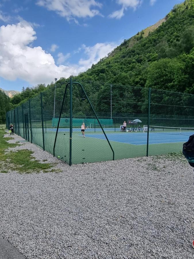 Agreable Appartement De 6 Pers Au Pieds Des Pistes ,Wifi Gratuit A Saint-Sorlin-D'Arves Labelise 3 Etoiles Au Gite De France Exterior photo