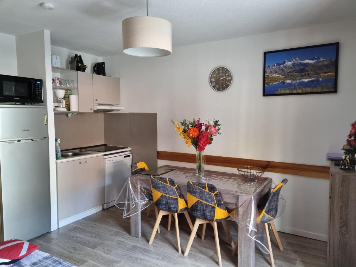Agreable Appartement De 6 Pers Au Pieds Des Pistes ,Wifi Gratuit A Saint-Sorlin-D'Arves Labelise 3 Etoiles Au Gite De France Exterior photo